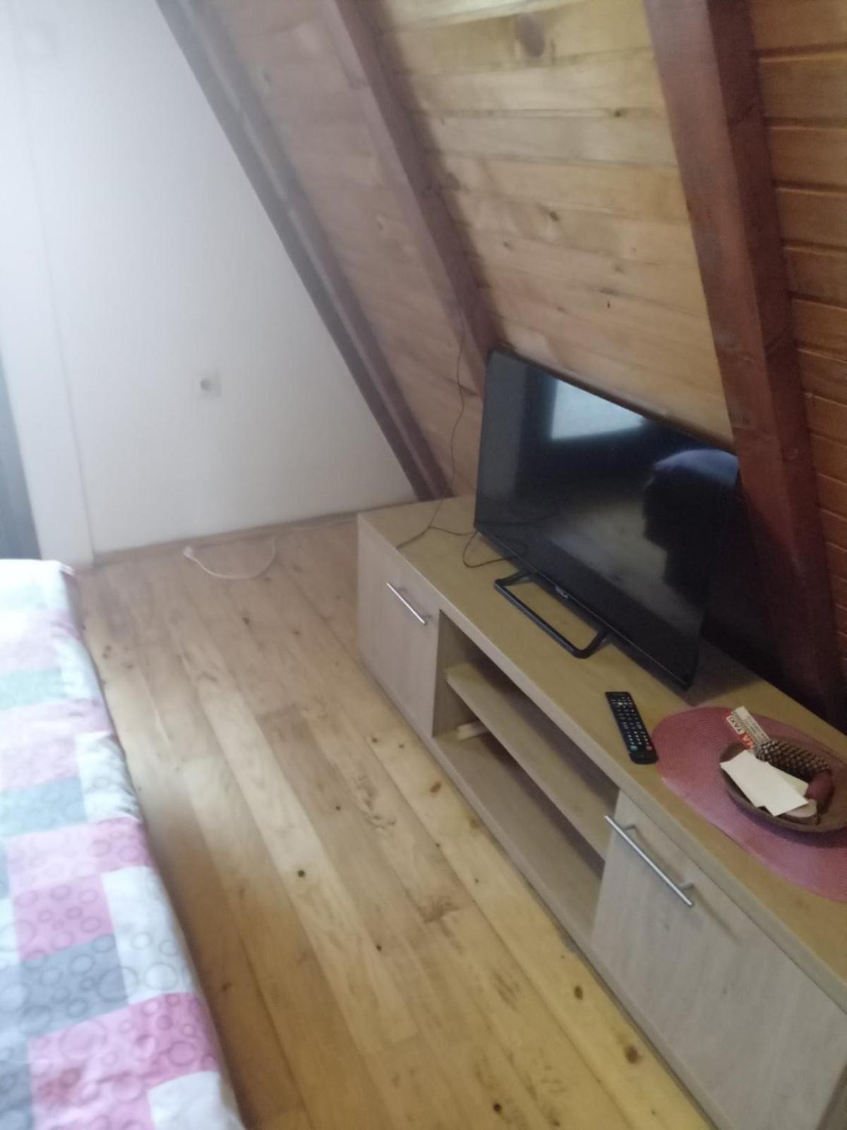 Planinska Kuca Dusan Mitrovac Exteriér fotografie